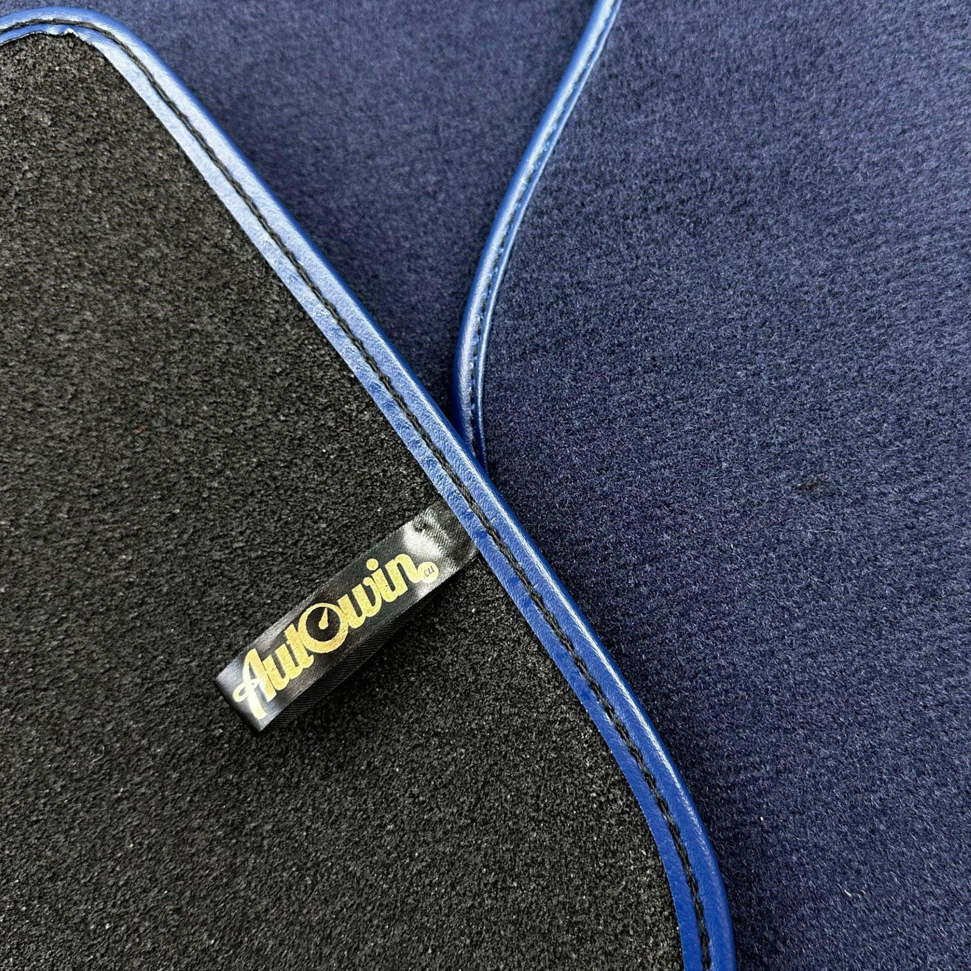 Blue Floor Mats For BMW 5 Series E39 Sedan (1996-2003) - AutoWin