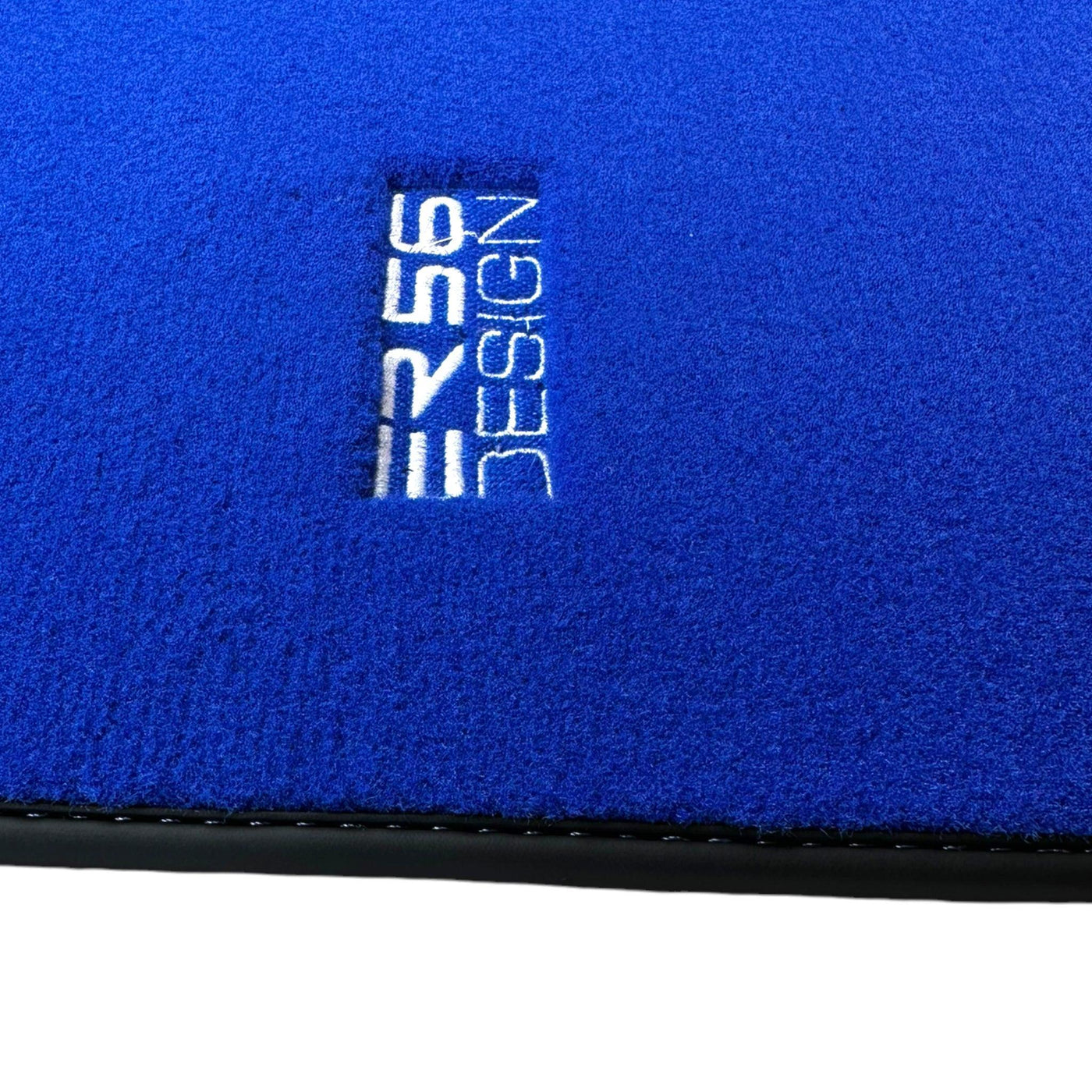 Blue Floor Mats For Mercedes-Benz C-Class W204 (2007-2014) - AutoWin