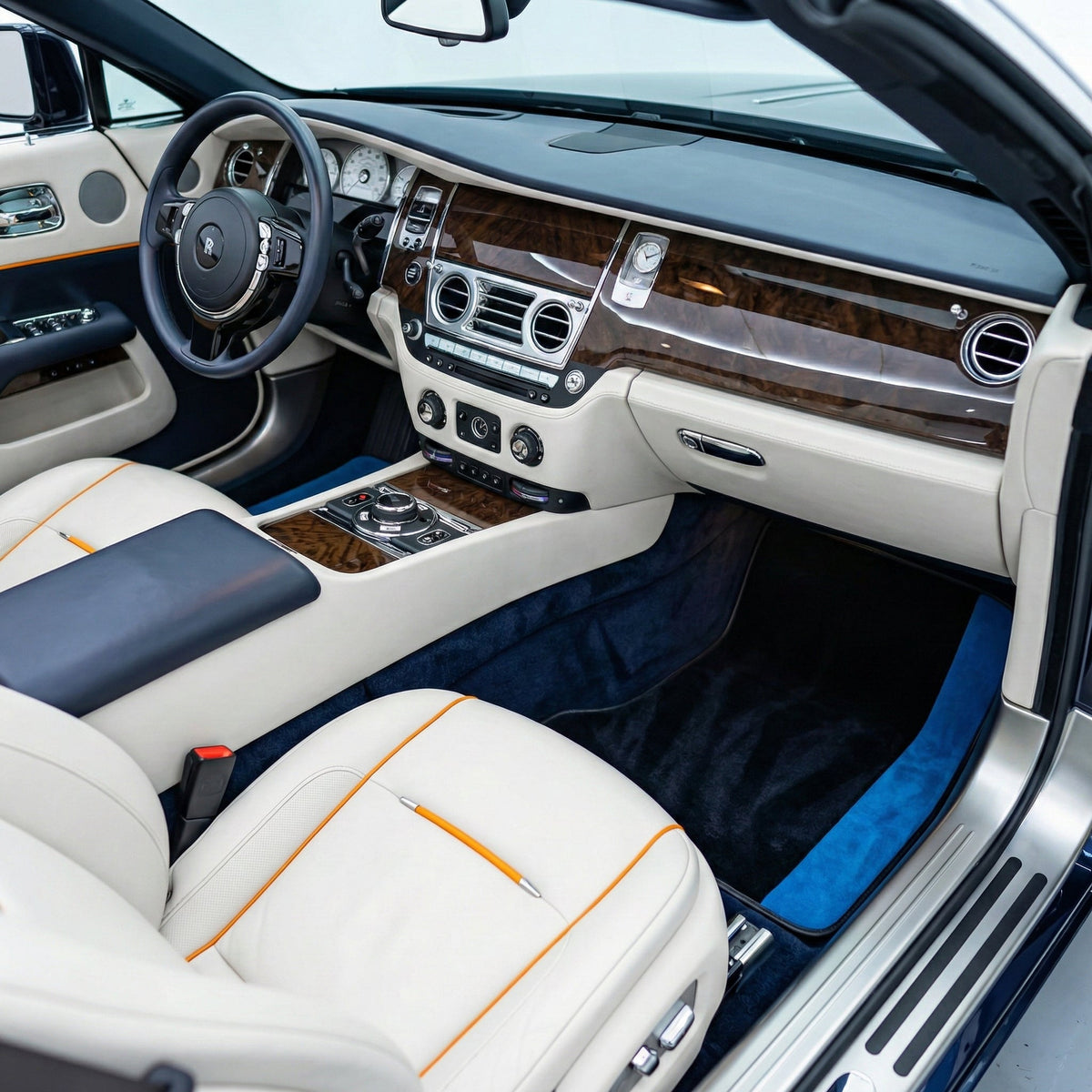 Interior look of floor mats for Rolls Royce Dawn (2016-2023)