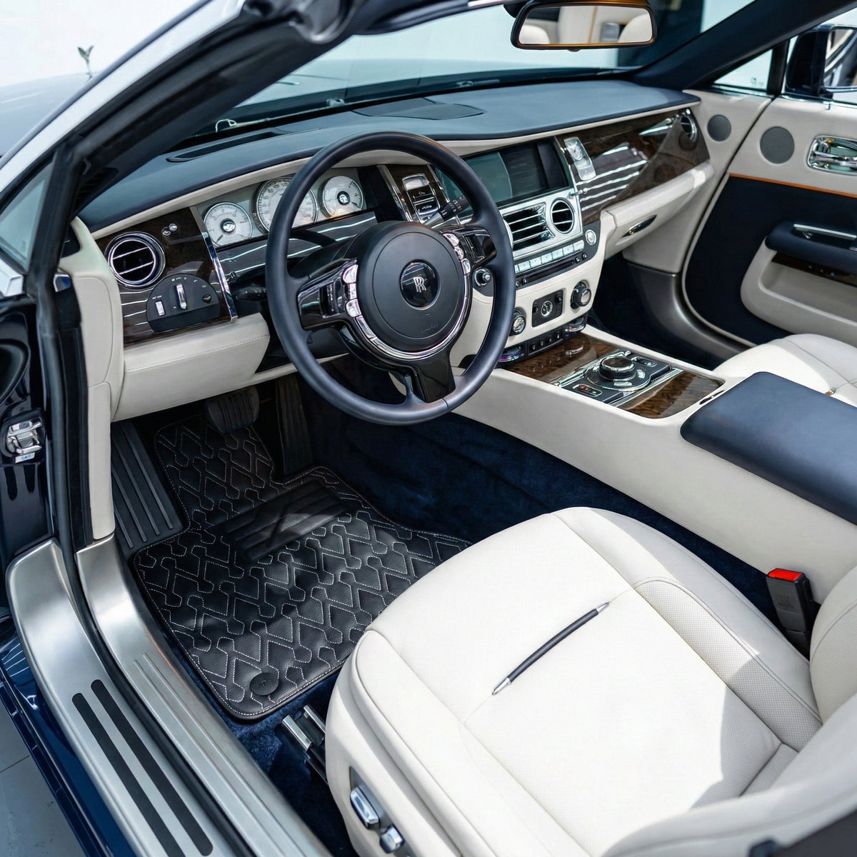 Custom Black Leather Floor Mats for Rolls-Royce Dawn (2016-2023)