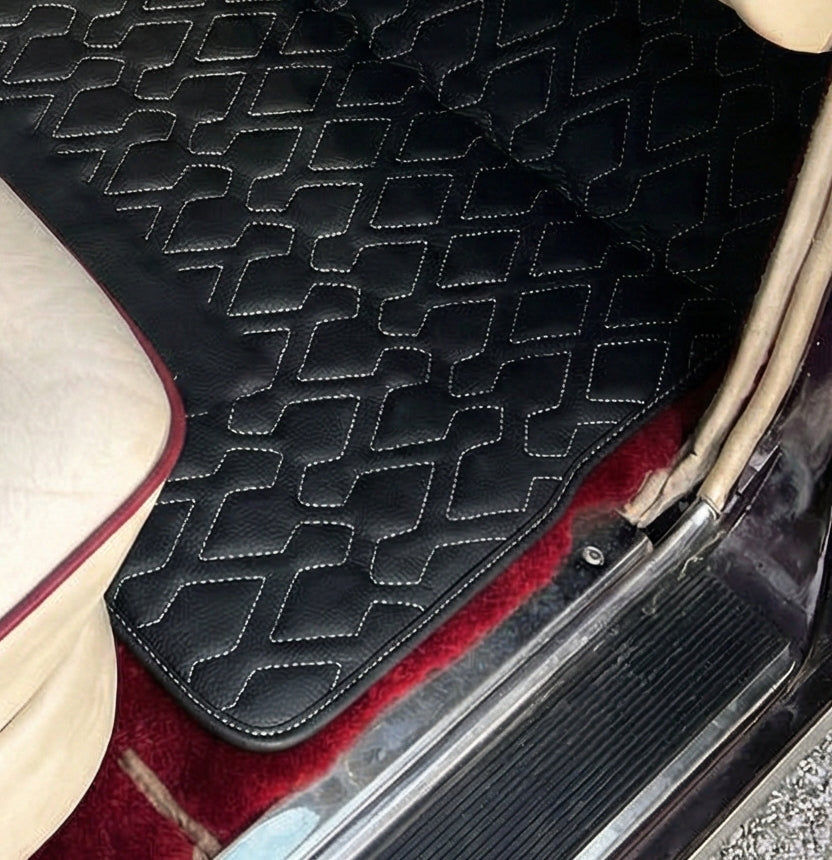 Interior look of floor mats for Rolls-Royce Shadow (1965-1977)