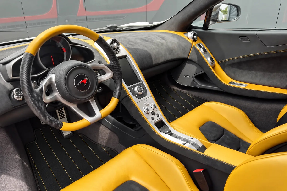 Customizable Leather Floor Mats with Line Pattern for McLaren MP4-12C (2011–2014) inside the vehicle