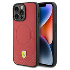 Ferrari Carbon Metal Logo MagSafe Hardcase for iPhone 15 Pro Max 6.7" - AutoWin