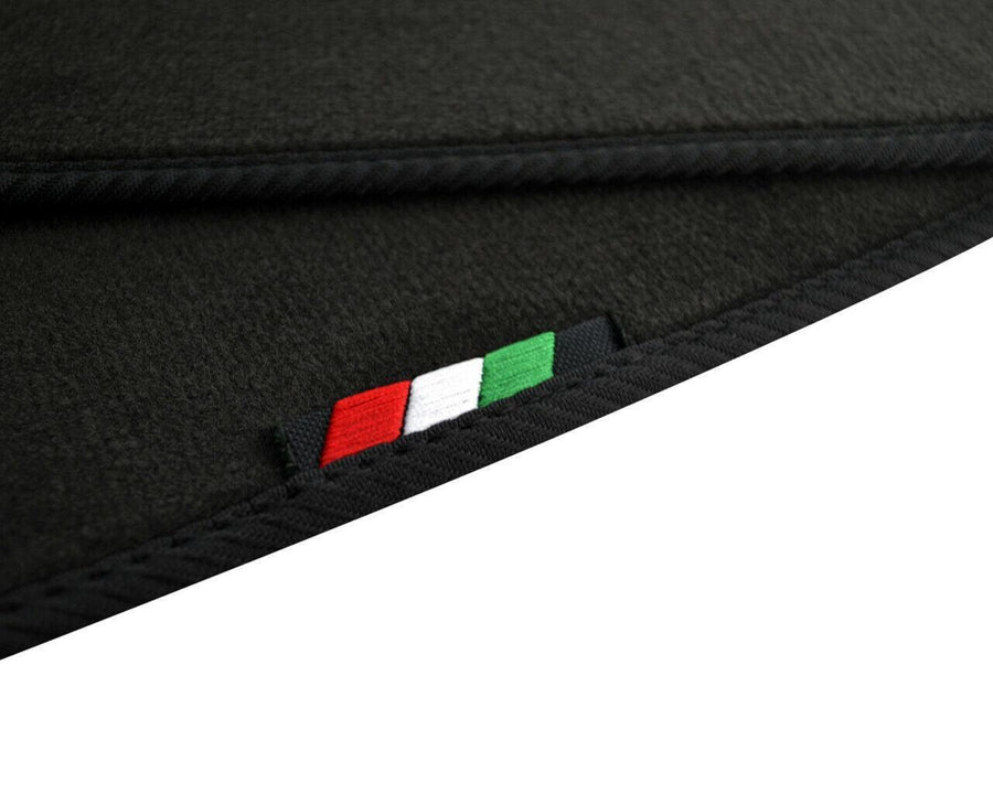 Floor Mats For Alfa Romeo 159 4-door Sedan (2006-2011) - AutoWin