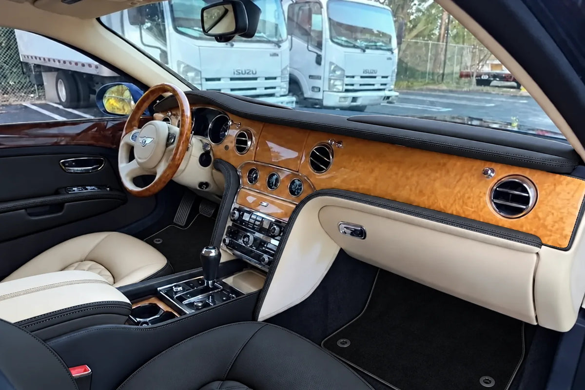 Floor Mats For Bentley Mulsanne (2010-2020) Black Carpets inside the vehicle