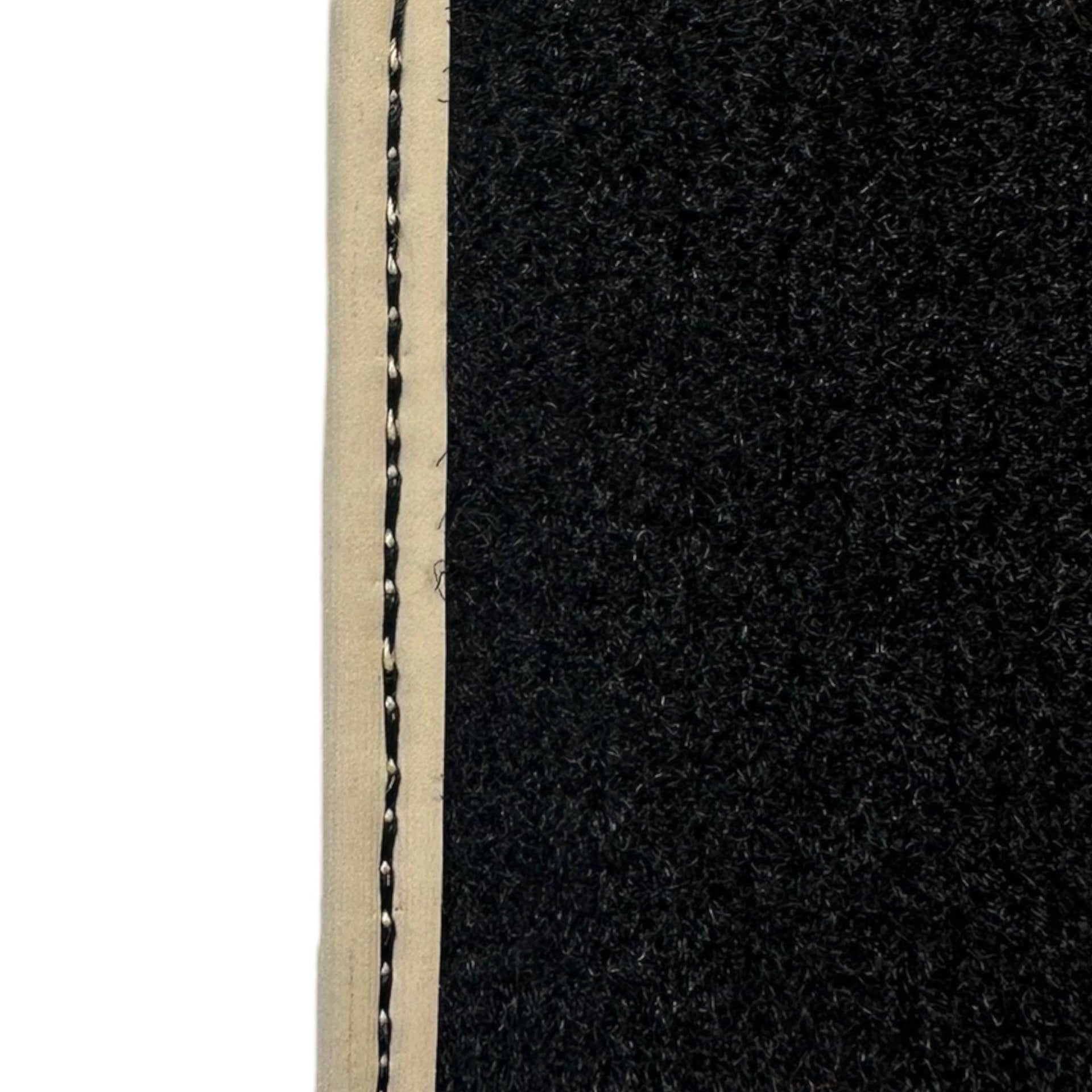 Floor Mats For Chevrolet Equinox SUV (2010-2017) ER56 Design - AutoWin