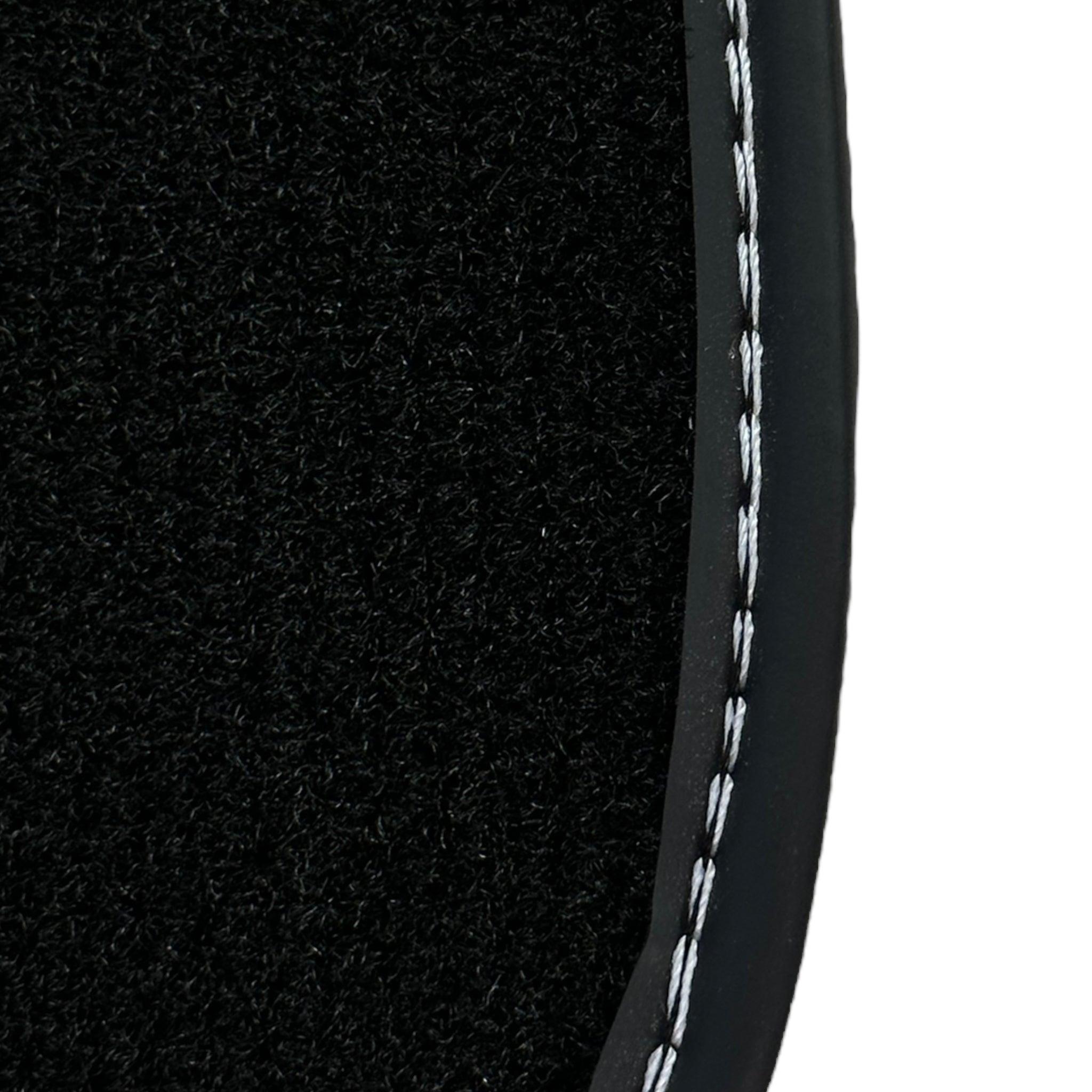 Floor Mats for Toyota Prius (2009-2012) - AutoWin
