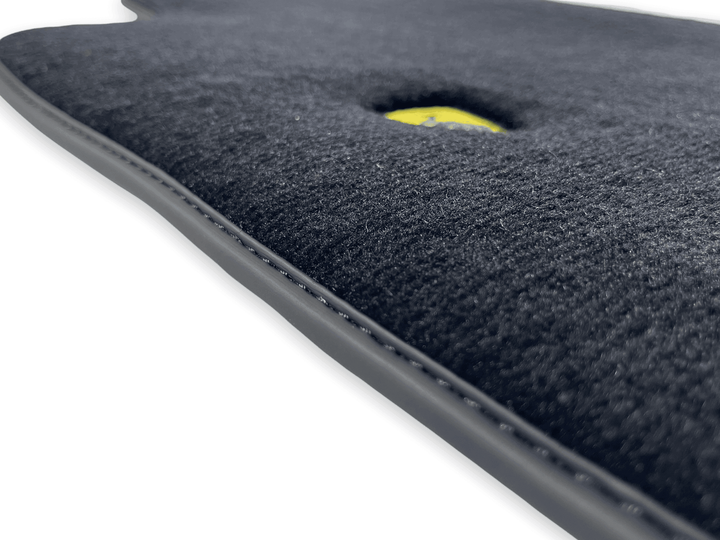 Floor Mats For Volvo C70 (1998-2005) Coupe - AutoWin