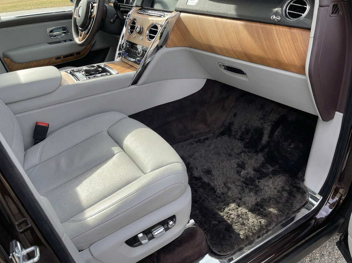 Interior look of floor mats for Genuine Sheepskin Floor Mats Rolls Royce Cullinan Rr31 2018-2025 Er56 Design Brand