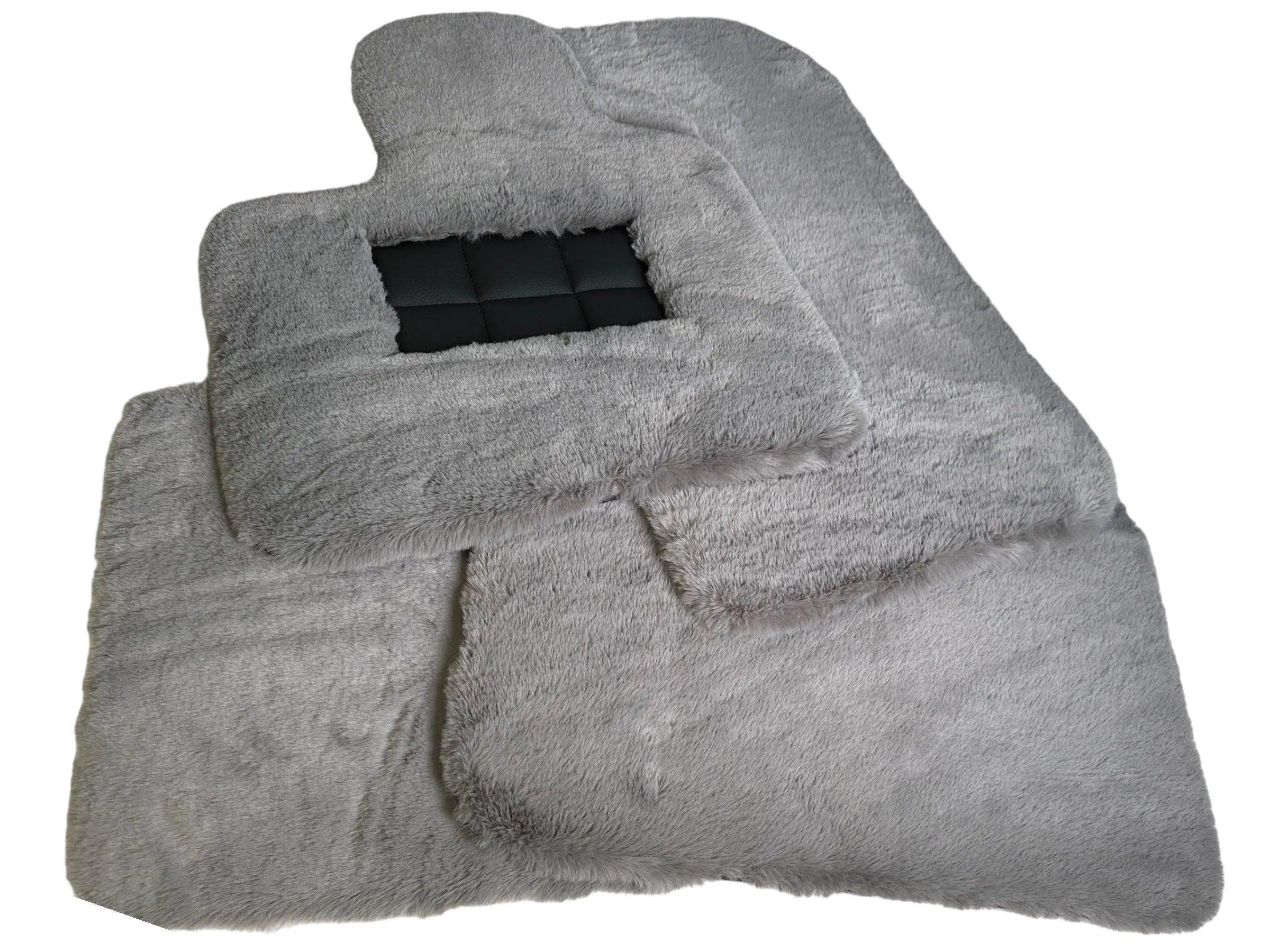 Gray Sheepskin Floor Mats For Bentley Bentayga Er56 Design Brand - AutoWin