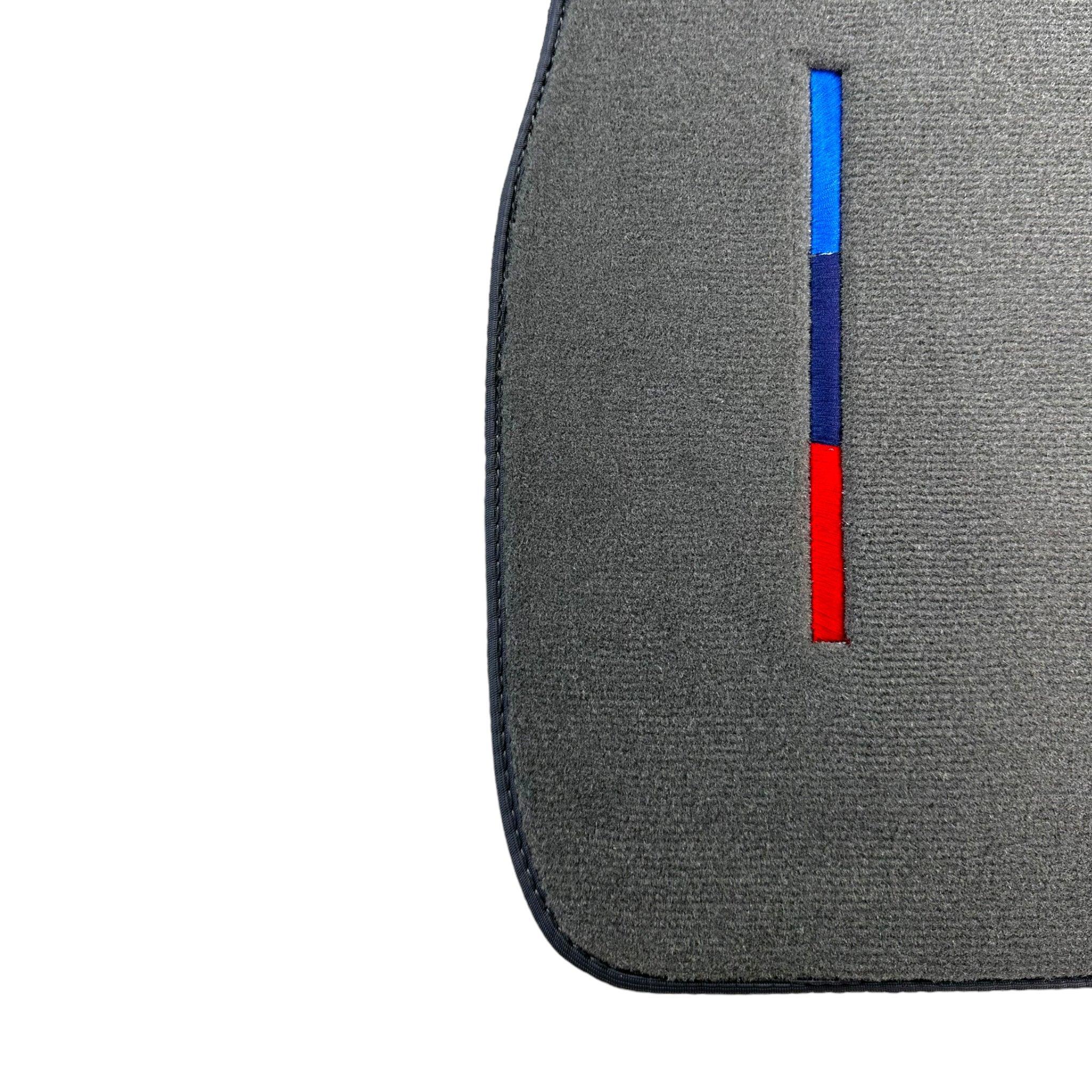 Grey Floor Mats For BMW 8 Series G14 With M Package - AutoWin