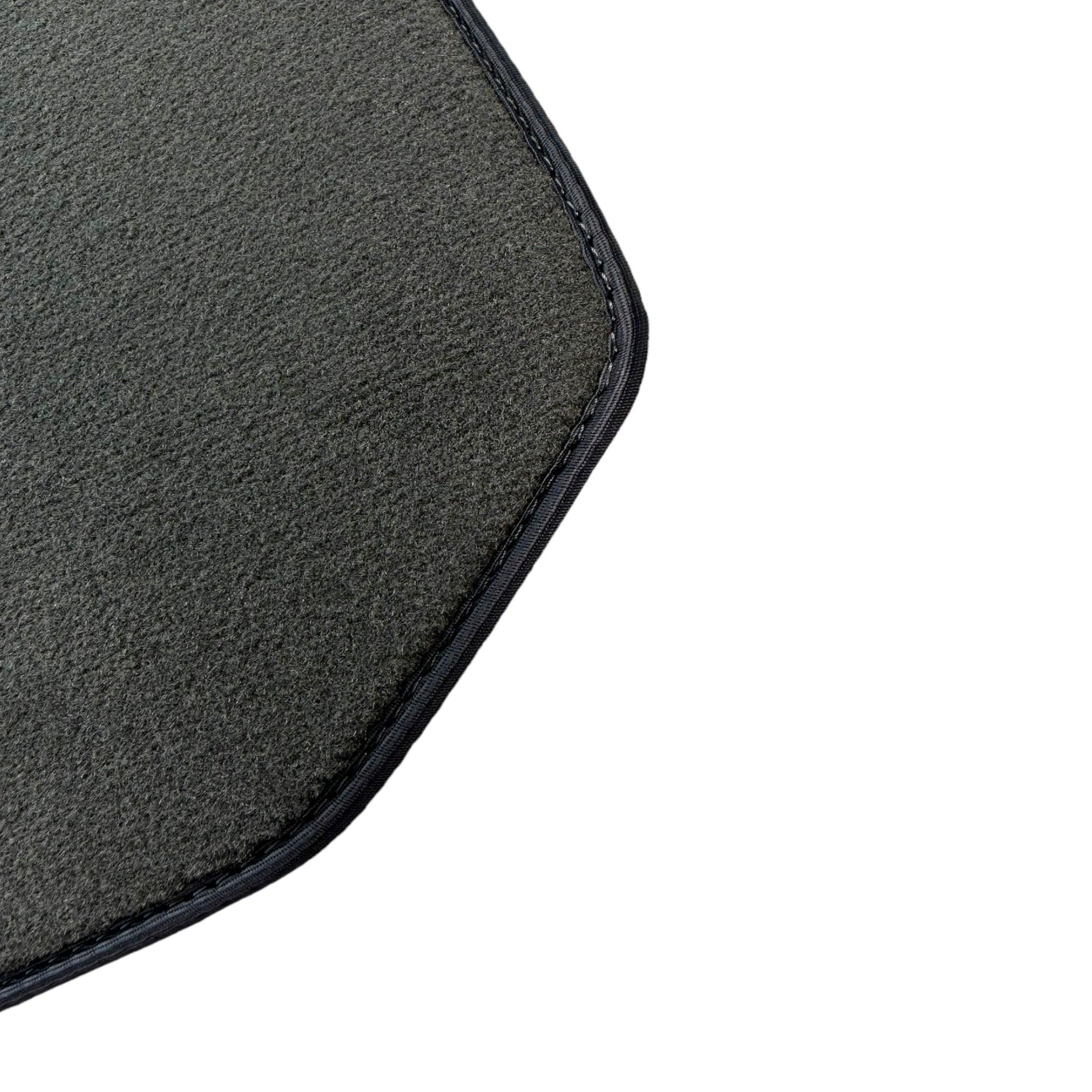 Grey Floor Mats For Honda City (2009-2013) - AutoWin