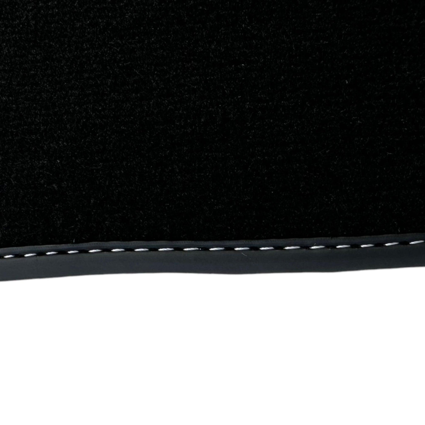 Black Floor Mats for Alfa Romeo 159 5-door Wagon (2006-2011) - AutoWin