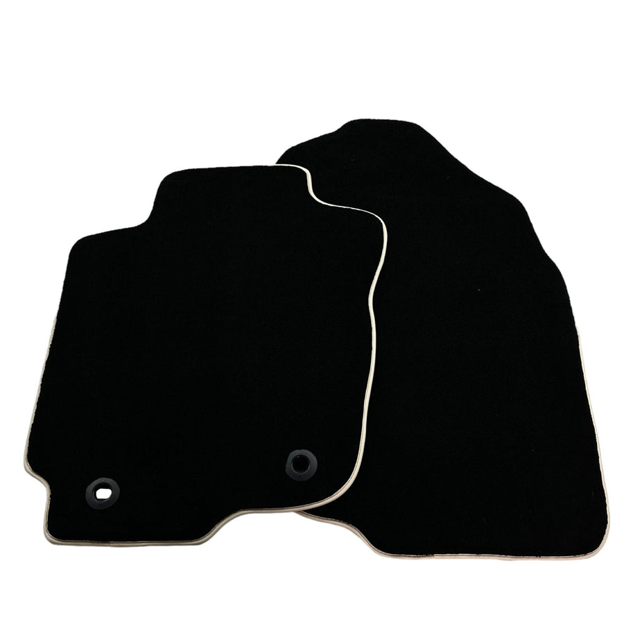 Black Floor Mats For Toyota RAV4 (2013-2018) - AutoWin