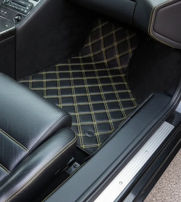 Interior look of floor mats for Lamborghini Diablo (1990-2001)