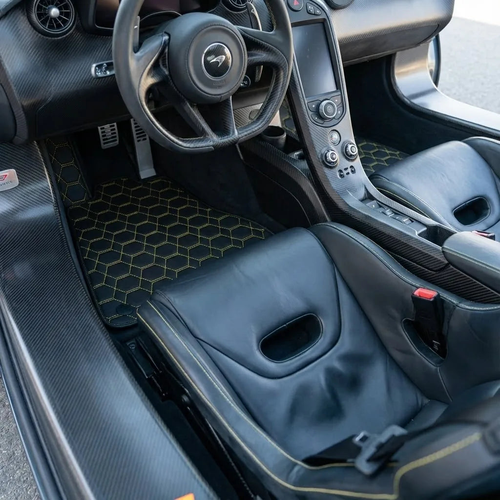 Interior look of floor mats for McLaren P1 (2013-2015)