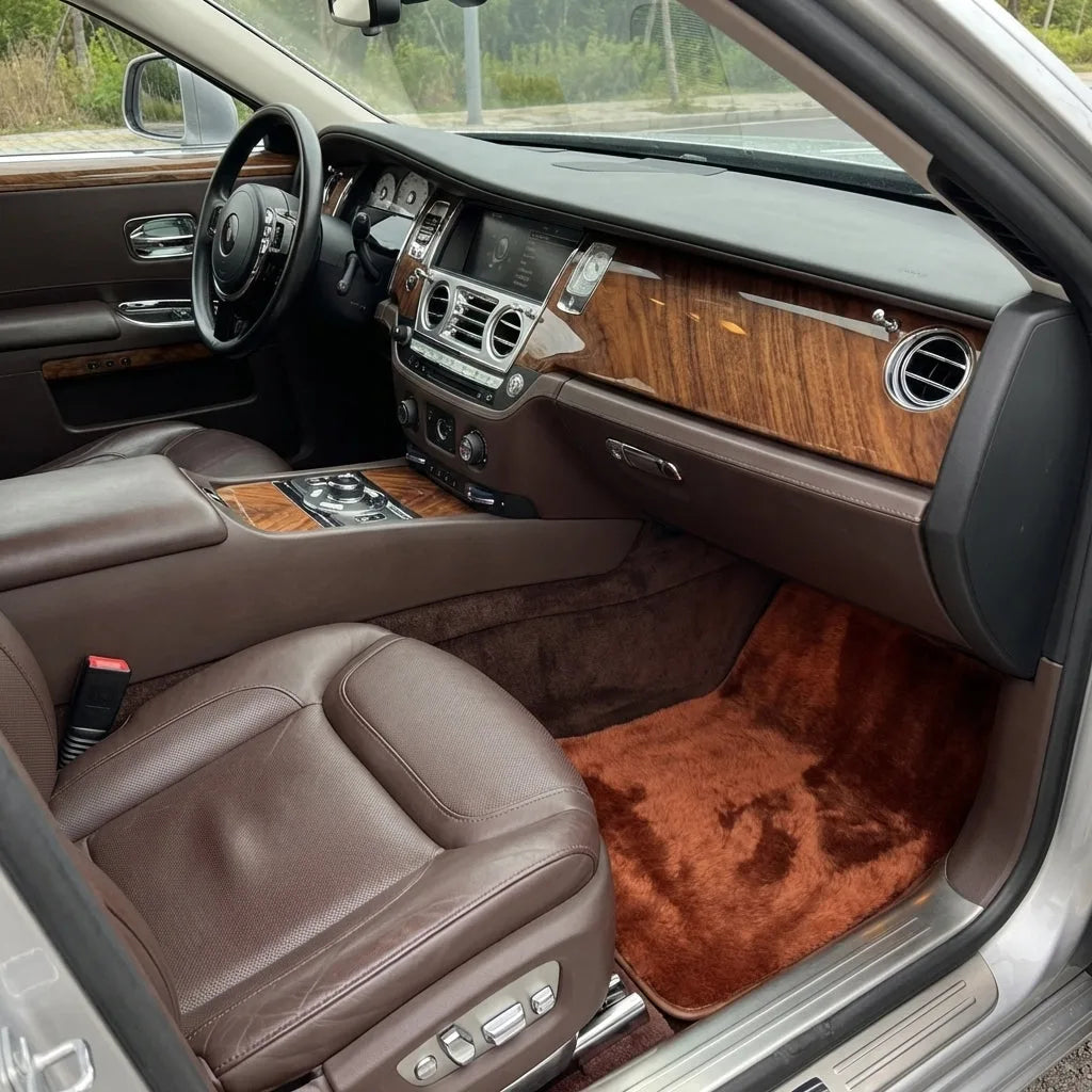 Interior look of floor mats for Rolls-Royce Ghost Series I (2010-2020)