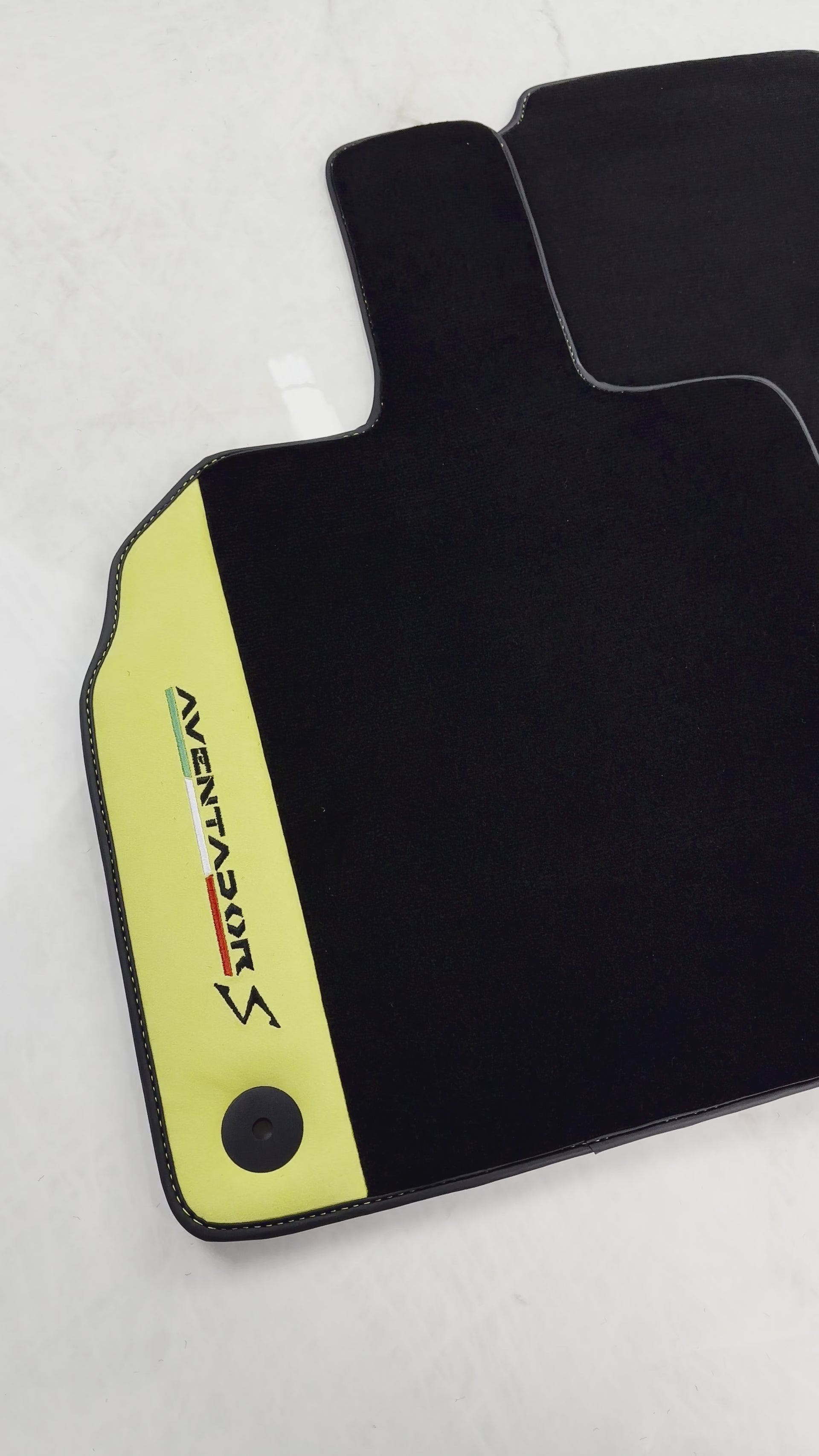 Black Floor Mats for Lamborghini Aventador S with Yellow Alcantara Leather - AutoWin.EU