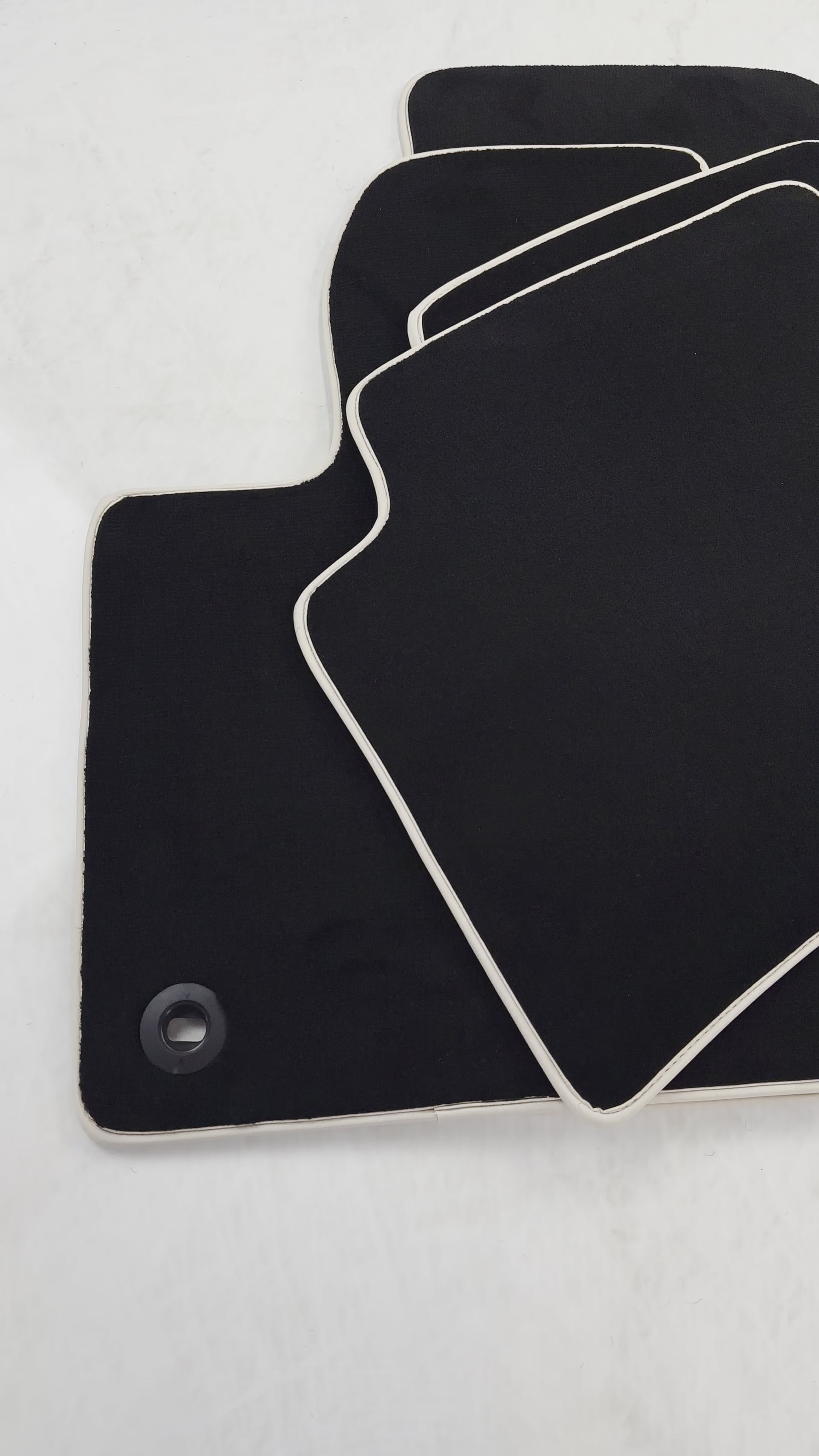 Floor Mats for Toyota Prius (2016-2021) - AutoWin