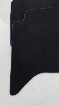 Black Floor Mats For Toyota Hilux (2005-2015)