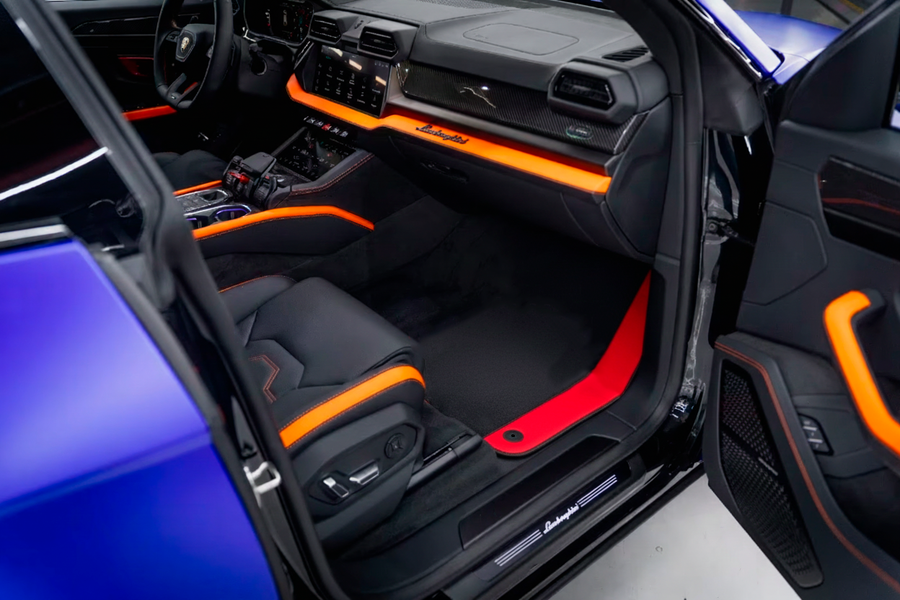 Customizable Black Floor Mats for Lamborghini Urus With Red Leather