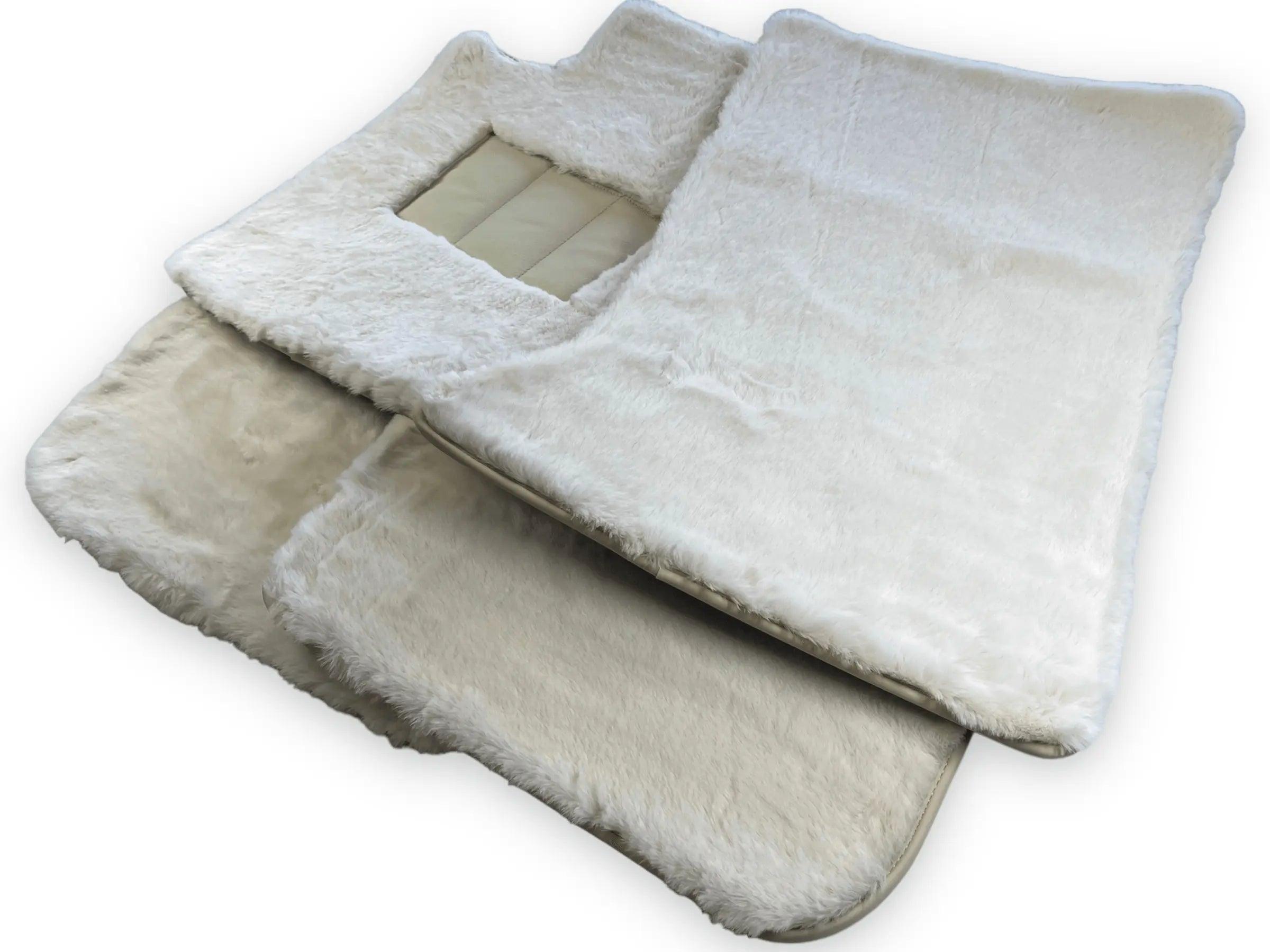 White Sheepskin Floor Mats For Bentley Bentayga Er56 Design Brand - AutoWin