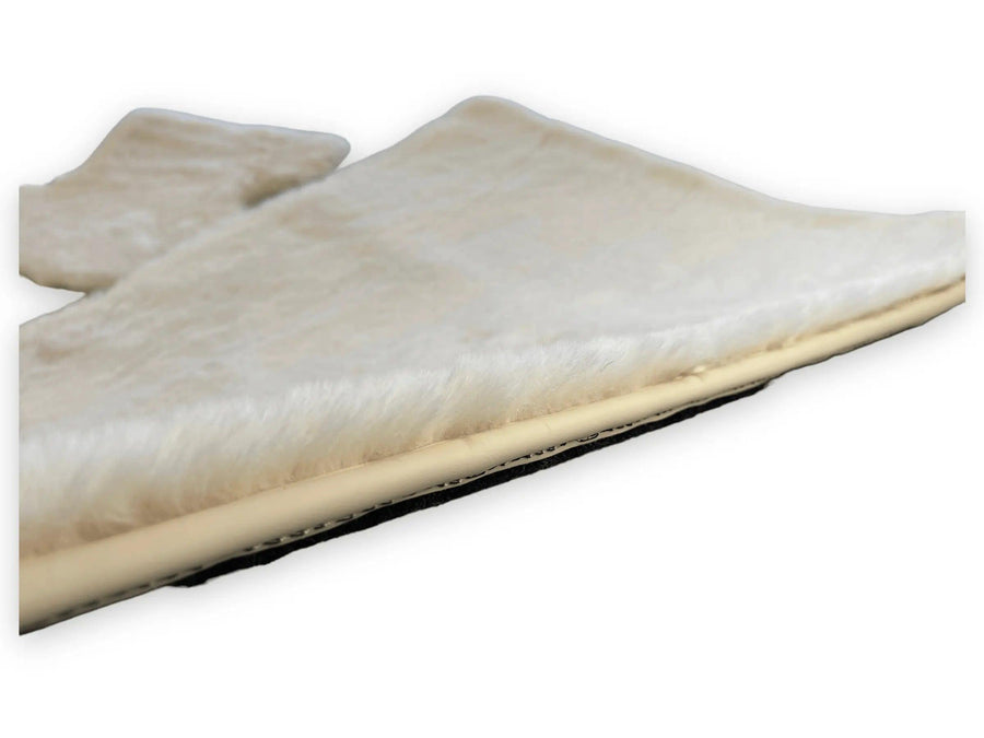 White Sheepskin Floor Mats For Bentley Bentayga Er56 Design Brand - AutoWin