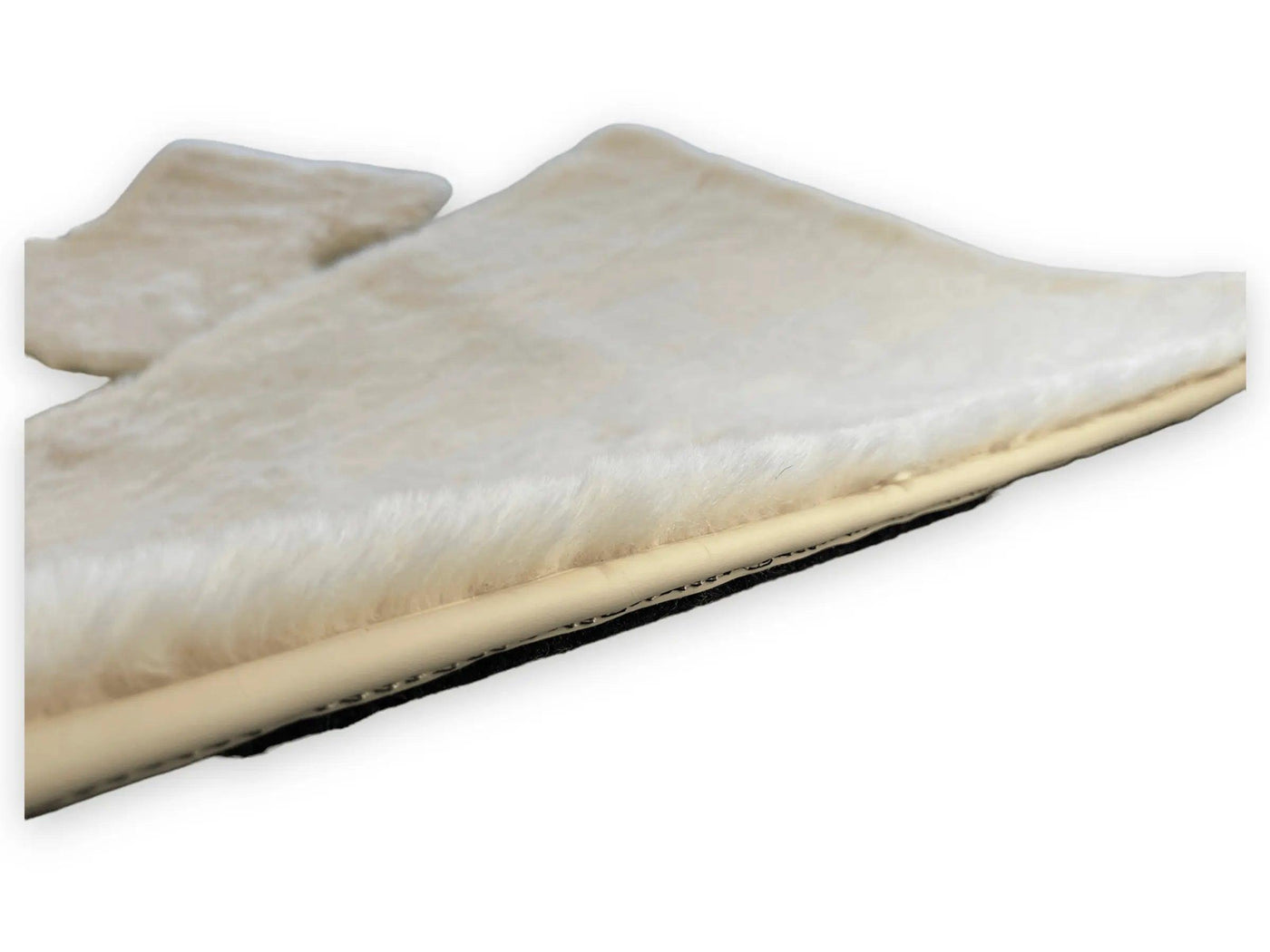 White Sheepskin Floor Mats For Bentley Flying Spur (2005-2013) Er56 Design Brand - AutoWin