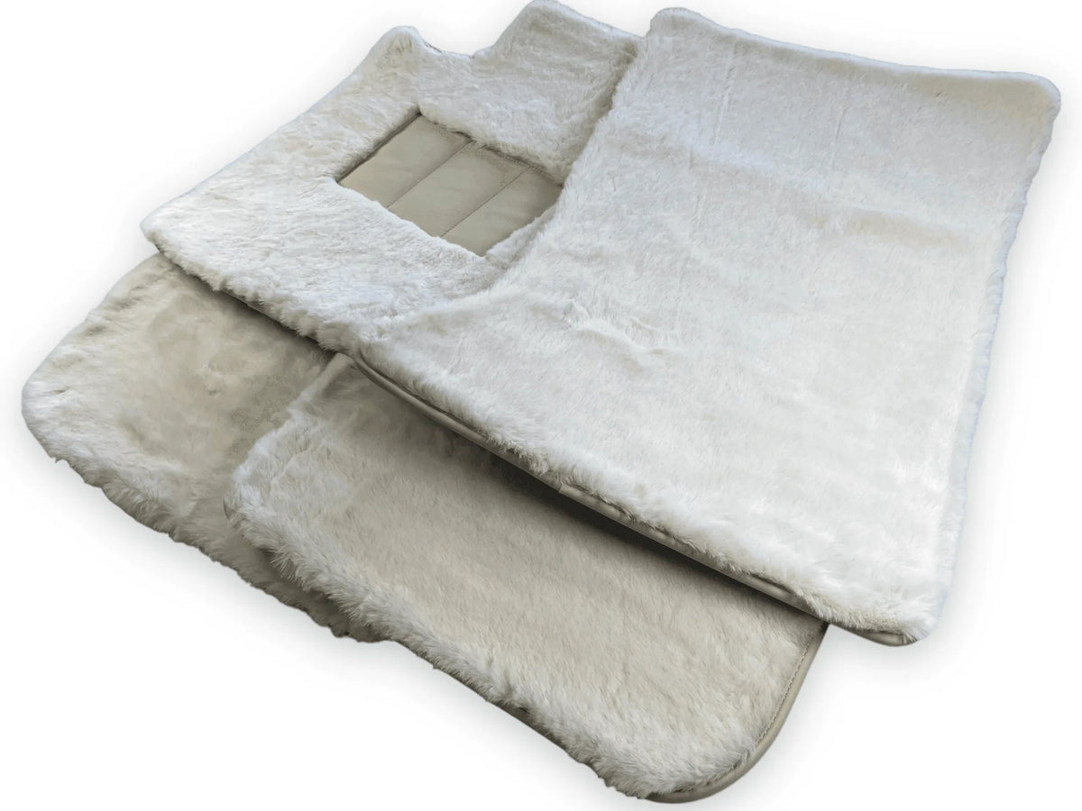 White Sheepskin Floor Mats For Rolls Royce Phantom VIII (2017-2024) ER56 Design Brand