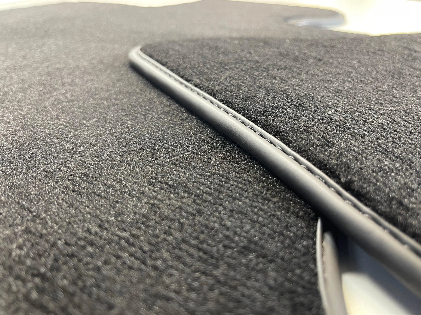 Floor Mats For Rolls Royce Shadow 1965-1977 Black - AutoWin