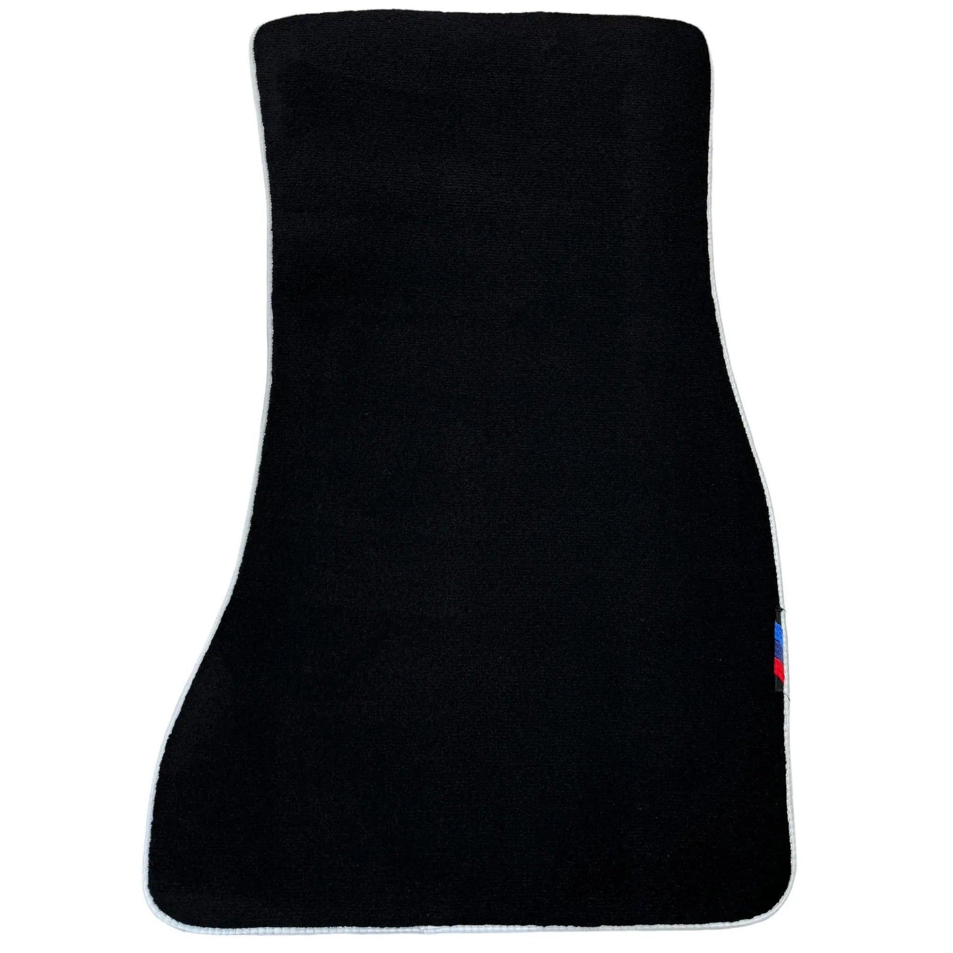Black Floor Mats For BMW X5 Series G05 | White Trim - AutoWin