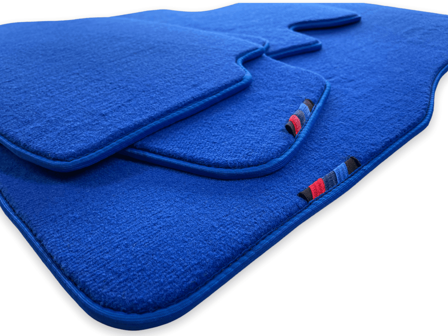 Blue Floor Mats For BMW M4 Series F82 With M Package - AutoWin