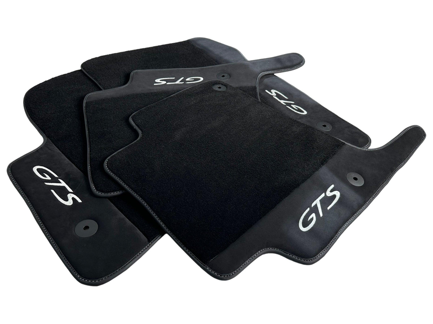 Floor Mats for Porsche Cayenne 2003-2010 GTS - AutoWin