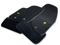 Floor Mats For Volvo 740 (1984-1993) - AutoWin
