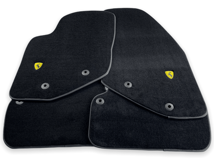 Floor Mats For Volvo C70 (1997-2006) - AutoWin