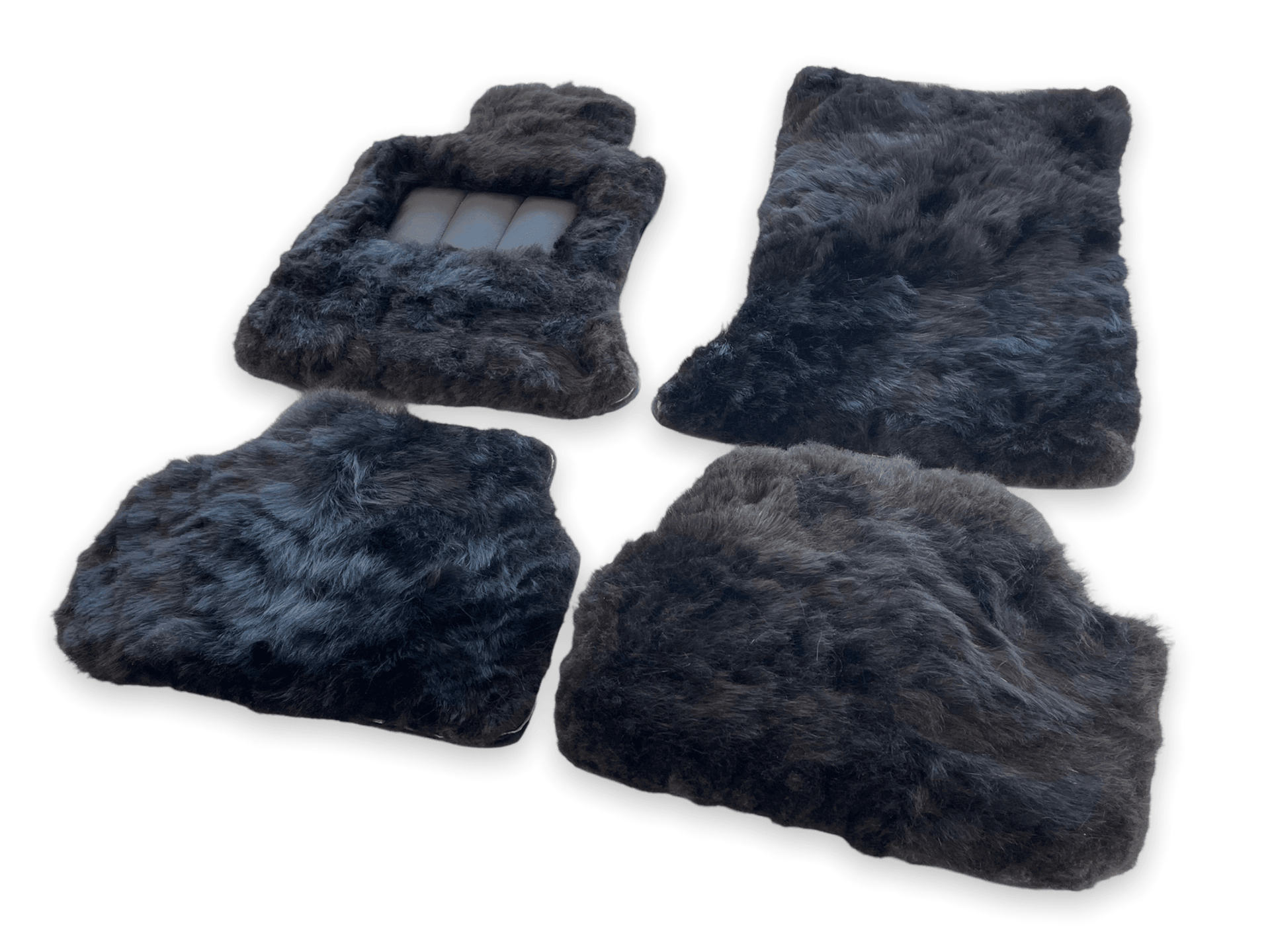 Genuine Sheepskin Floor Mats Rolls Royce Wraith 2013–2023 Er56 Design - AutoWin