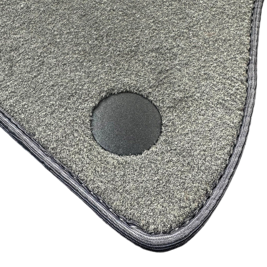 Gray Floor Mats For Mercedes Benz C-Class W203 Sedan (2000-2007) | Limited Edition - AutoWin